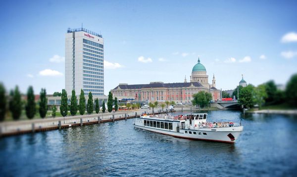 Photo of WEISSE FLOTTE Potsdam - Potsdam, BB, DE. Die MS Königswald im Hafen Potsdam.