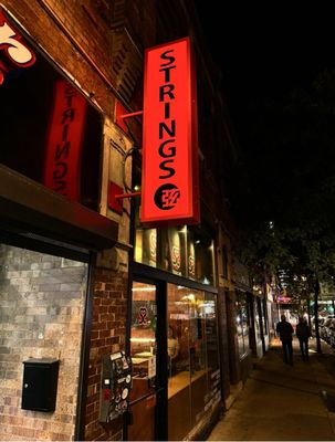 Strings Ramen Shop Lakeview by null