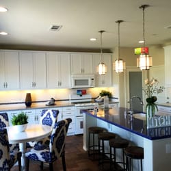 APEX Kitchen Cabinet and Granite Countertop - Solid Wood Kitchen Cabinets