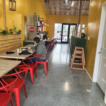 Buhnz - Inside seating - Burgers Near Me - Wood Village, Oregon Buhnz - Inside seating - Burgers Near Me - Wood Village, Oregon