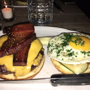 Au Cheval - Single cheeseburger with fried egg and bacon. Bacon is super thick and yummy. Best burger ever - Bars Near Me - Chicago, Illinois Au Cheval - Single cheeseburger with fried egg and bacon. Bacon is super thick and yummy. Best burger ever - Bars Near Me - Chicago, Illinois