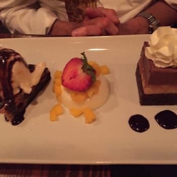 Murphy's - The Trio of Dessert - American Near Me - Atlanta, Georgia