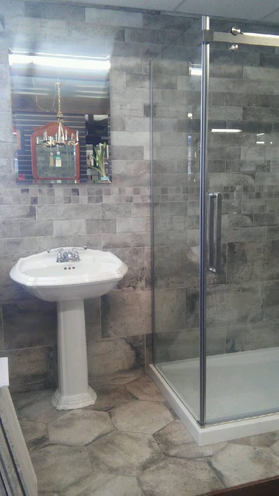 Slide of Country Tile