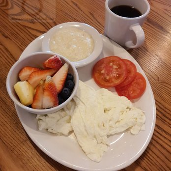 Cracker Barrel Old Country Store - American Near Me - Indianapolis, Indiana
