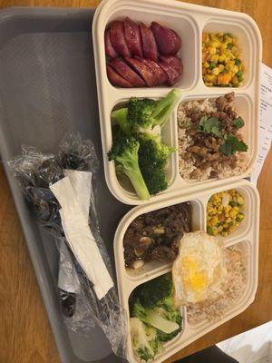 8090 Taiwanese Food by null