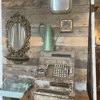 Bubba and Bugs - At the back of the shop. - Coffee & Tea Near Me - Kemptville, Ontario