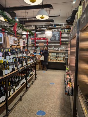 Terroni Sud Forno Produzione e Spaccio (Spaccio East) by null