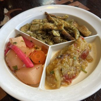 Al Bawadi Grill - Complimentary - Middle Eastern Near Me - Niles, Illinois