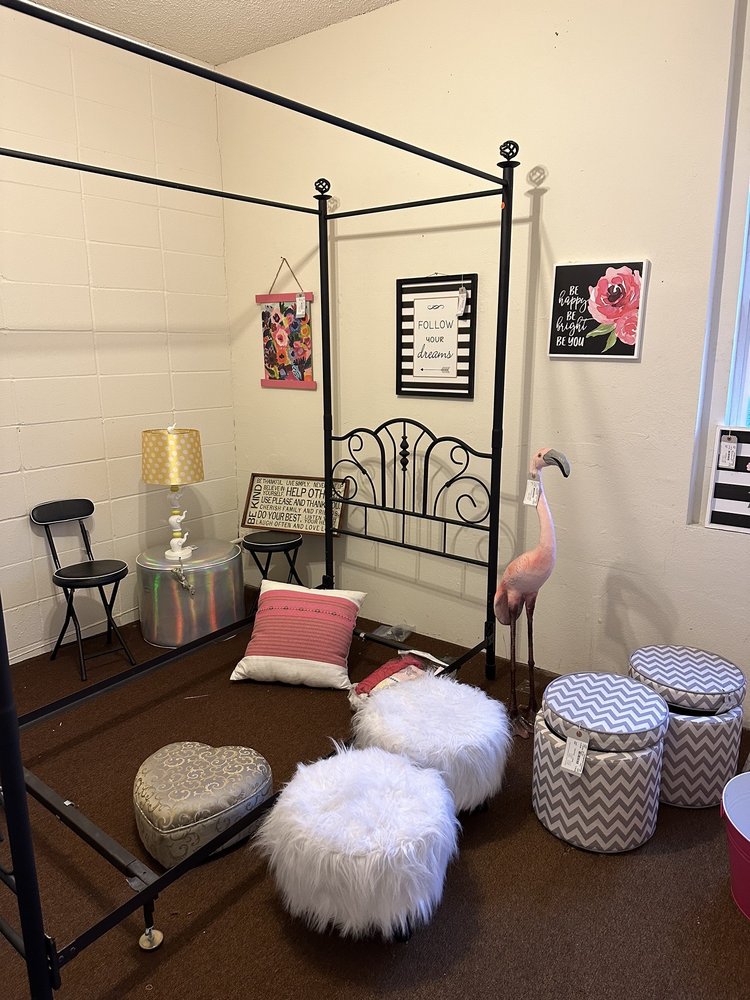 CONSIGNMENT FURNISHINGS Updated May 2024 16 Photos & 46 Reviews