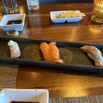 Junto - Nigiri - Sushi Bars Near Me - Bentonville, Arkansas