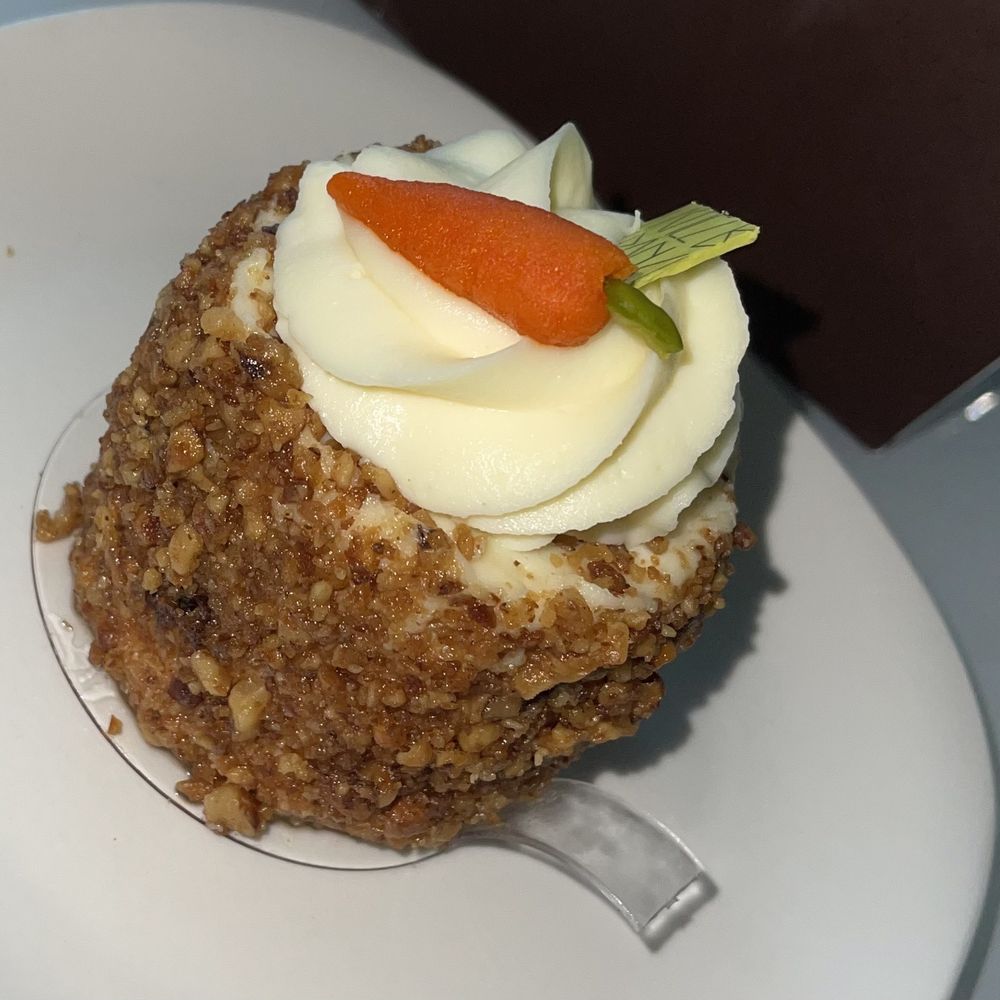 Chez Bon Bon - Carrot cake - Bakeries Near Me - Miami Beach, Florida
