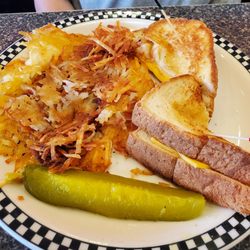 Big Easy Diner - Grilled cheese and hash browns