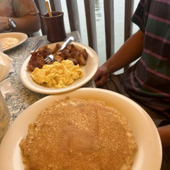 Gilchrist Restaurant - Breakfast & Brunch Near Me - Atlantic City, New Jersey Gilchrist Restaurant - Breakfast & Brunch Near Me - Atlantic City, New Jersey