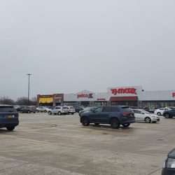 Throgs Neck Shopping Center