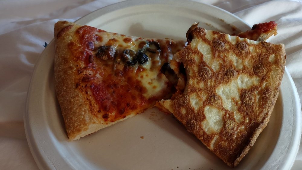 UPPER CRUST PIZZA & WINGS Updated April 2024 48 Photos & 85 Reviews