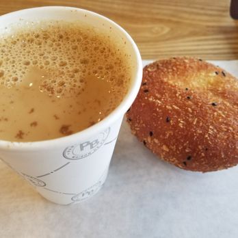 Paris Baguette - Bakeries Near Me - Glendale, California