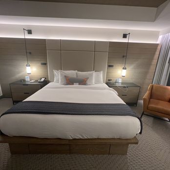 Limelight Hotel - Room - Hotels Near Me - Aspen, Colorado Limelight Hotel - Room - Hotels Near Me - Aspen, Colorado