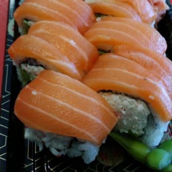 SushiMan - Alaskan maki - Japanese Near Me - San Diego, California SushiMan - Alaskan maki - Japanese Near Me - San Diego, California