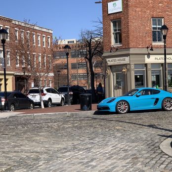Fells Point - Contrast of architecture and color - Local Flavor Near Me - Baltimore, Maryland