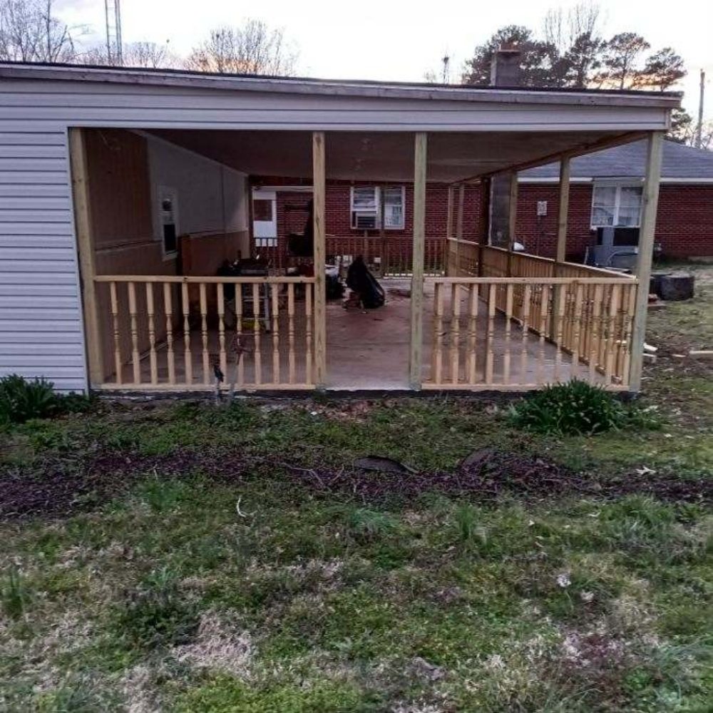 Slide of D&D Construction