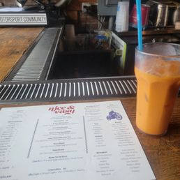 Long Thailand Iced Tea Long Thailand Iced Tea