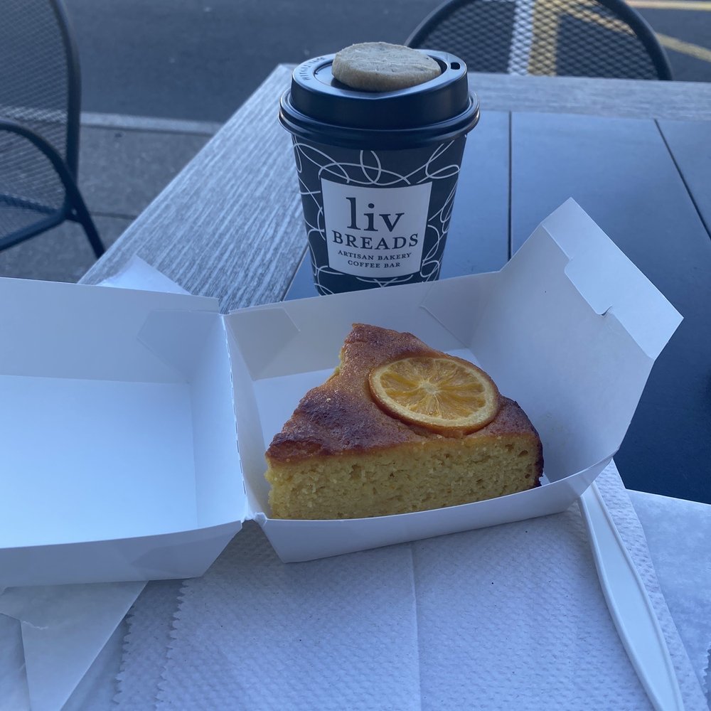 Orange cake GF / coffee / complimentary short bread cookie