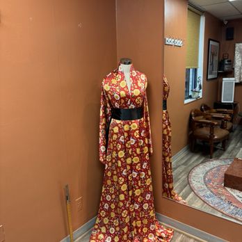 Elim Tailors & Boutique - Sewing & Alterations Near Me - Arlington, Virginia Elim Tailors & Boutique - Sewing & Alterations Near Me - Arlington, Virginia
