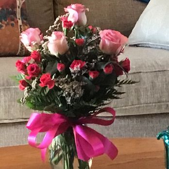 Avas Flowers - REALITY - Florists Near Me