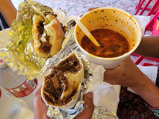 El Paisa Taqueria by null