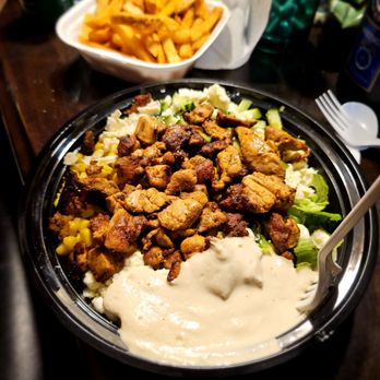 Lazeez Eats - Chicken bowl, hummus, corn, half rice & lettuce - Falafel Near Me - Ypsilanti, Michigan