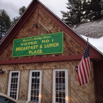 Michael's Bridge Diner - Michael's Bridge Diner outside by entrance. - Diners Near Me - Lancaster, Massachusetts