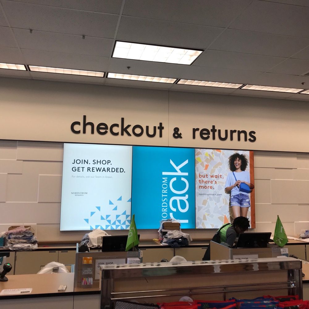 Checkout and Returns Checkout and Returns