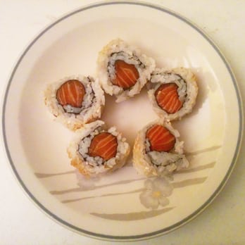 Sushi Bong - Salmon maki, comes with 8 big rolls (ate some prior to taking this pic). Not too much rice, fish is fresh. Me like! Only 4.99 - Sushi Bars Near Me - North York, Ontario Sushi Bong - Salmon maki, comes with 8 big rolls (ate some prior to taking this pic). Not too much rice, fish is fresh. Me like! Only 4.99 - Sushi Bars Near Me - North York, Ontario