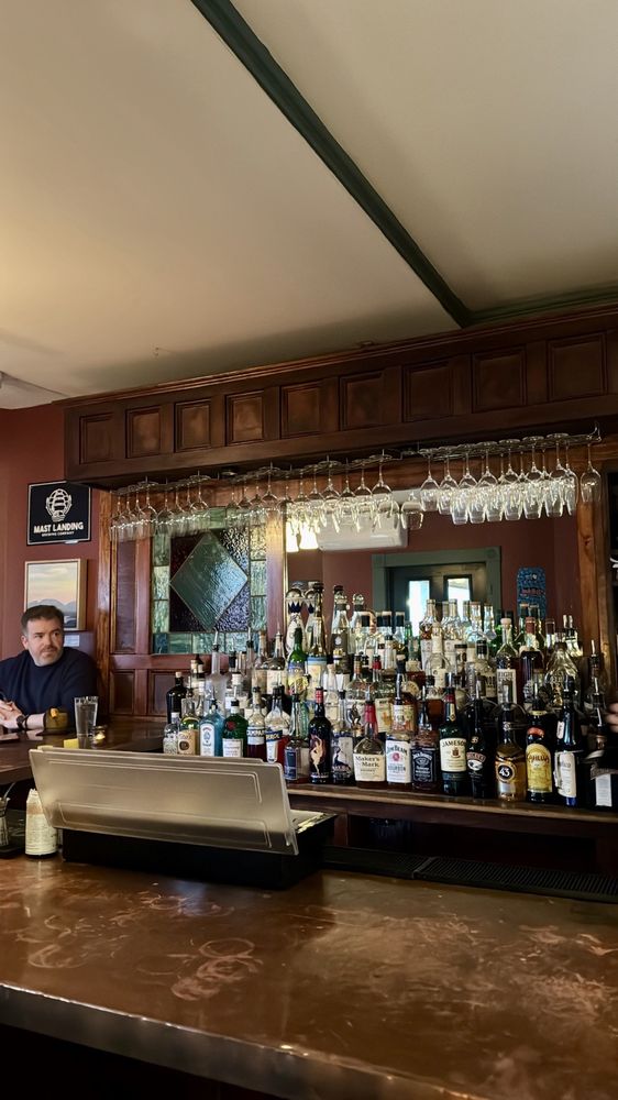 McKays Public House