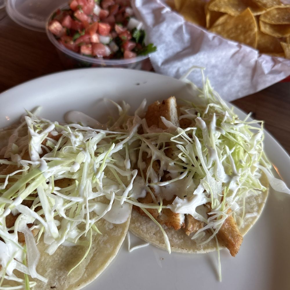 Ensenada fish tacos
