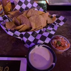 El Tio - Chips and queso
