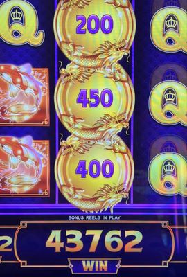 Wind Creek Chicago Southland by null