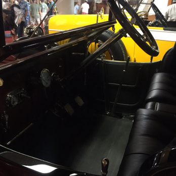 Nethercutt Collection Tours - Tours Near Me - Sylmar, California