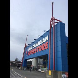 Real Canadian Superstore - Blows #Walmart away, not a circus