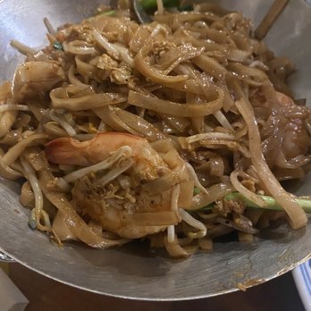 Banana Leaf - Chow Kueh Teow Noodle - Malaysian Near Me - Philadelphia, Pennsylvania Banana Leaf - Chow Kueh Teow Noodle - Malaysian Near Me - Philadelphia, Pennsylvania