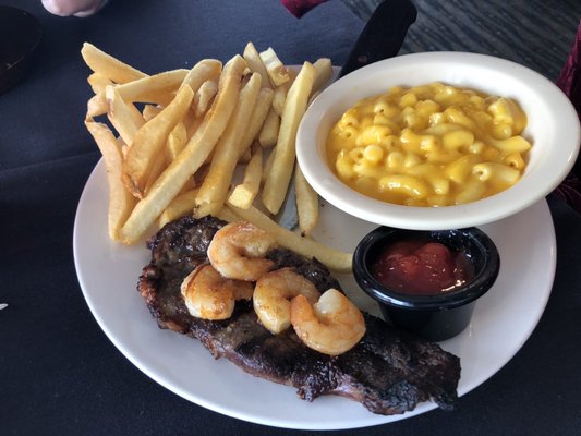 Moyo & Grill by null