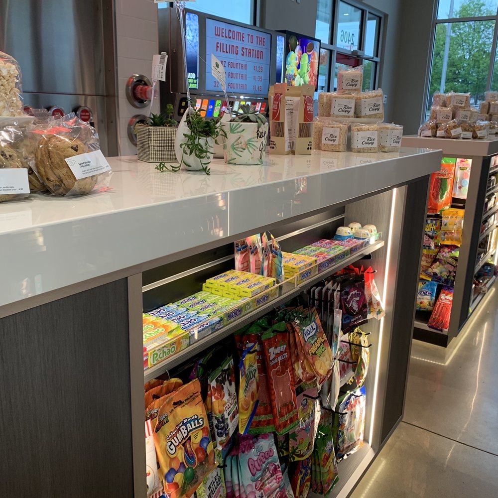 Reeder's Auto & Tire - a grocery store - Gas Stations Near Me - Tulsa, Oklahoma