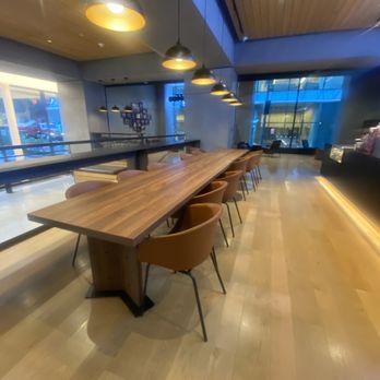 Luckin Coffee - inside seating area - Coffee & Tea Near Me - New York, New York