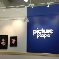 Picture People - Front desk inside of Buy Buy Baby