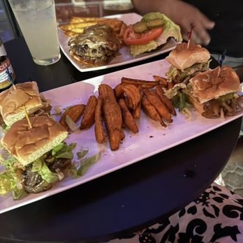 Blue Jean Blues - Ground Beef Sliders with Sweet Potato Wedge - Jazz & Blues Near Me - Fort Lauderdale, Florida Blue Jean Blues - Ground Beef Sliders with Sweet Potato Wedge - Jazz & Blues Near Me - Fort Lauderdale, Florida