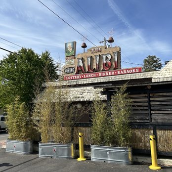The Alibi Tiki Lounge - Outside - Karaoke Near Me - Portland, Oregon