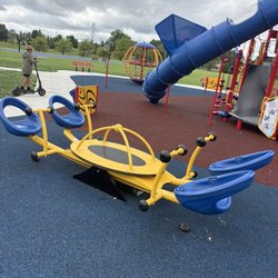 Thompson Park - Is this the modern day seesaw?