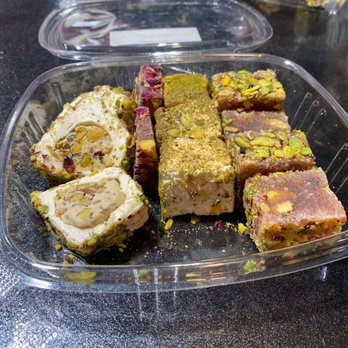 Cafe Vanak - Halal Near Me - Belmont, Massachusetts