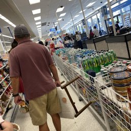 Love Ross but there's always a huge line with like two cashiers working. Just have more people on register, PLEASE! Love Ross but there's always a huge line with like two cashiers working. Just have more people on register, PLEASE!