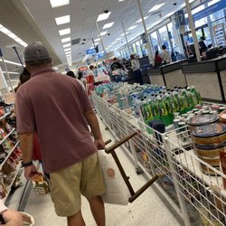 Ross Dress for Less - Love Ross but there's always a huge line with like two cashiers working. Just have more people on register, PLEASE!